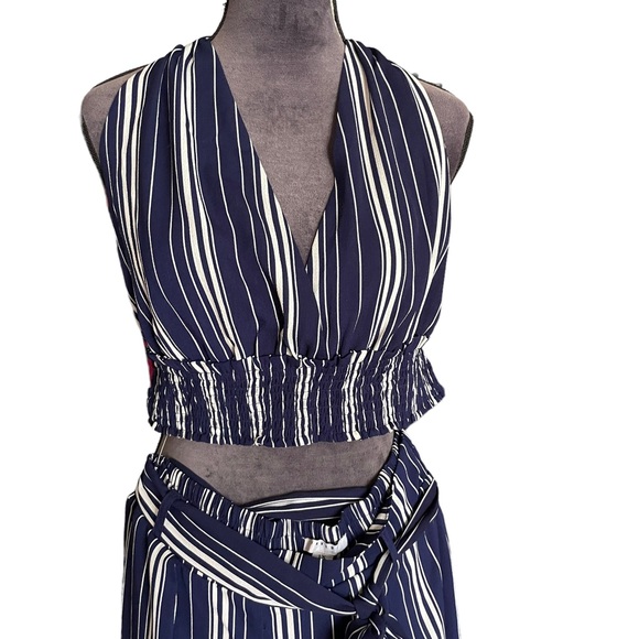 FAVLUX Plus Size Palazzo‎ Pant and Halter Set NWOT Size 1X - Picture 4 of 5